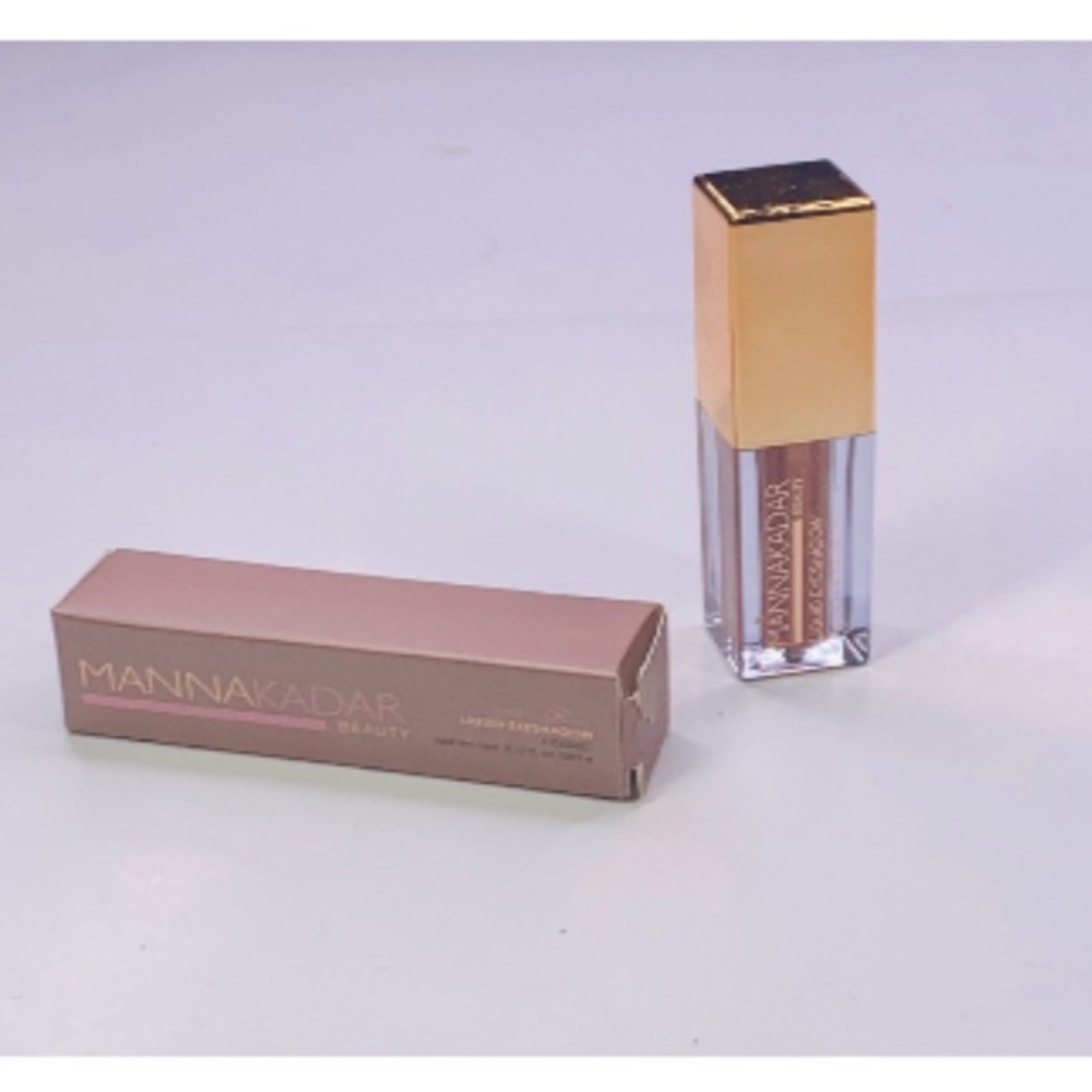 ❤️BRAND NEW! Manna Kadar liquid eye shadow Cosmic